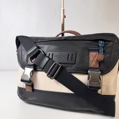 ✨Cランク　COACH　リビングトン　ショルダーバッグ　メッセンジャー　斜め掛け　マルチカラー　レザー　革　ユニセックス　　「118EL」