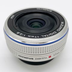 ■ほぼ新品 OLYMPUS オリンパス M.ZUIKO DIGITAL 17mm F2.8 シルバー