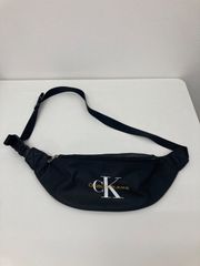 Calvin Klein カルバンクライン　ボディバッグ