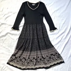 FRANCO FERRARO フランコフェラーロ ニットワンピース ブラック花柄 フリル サイズ3