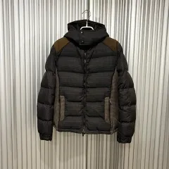 2026年最新】Etro メンズ ダウンジャケットの人気アイテム - メルカリ