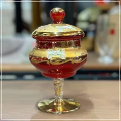 ベネチアンガラス　綺麗な赤のガラスに金彩が美しい　キャンディポット　アンティーク ベネチアンガラス 綺麗な赤のガラスに金彩が美しい キャンディ