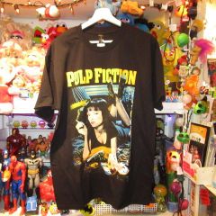 PULPFICTIONPulp FictionT-shirtUma ThurmanJohn TravoltaMen'sSize LBrand NewTarantinoFigureDollPlushie