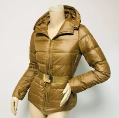 MONCLER★モンクレール ANGERS レディース メタルブランドアイコンワッペン アイコン刻印バックルベルト フード付き ダブルジップ ダウンジャケット(00)レディースダウンジャケット カジュアル ジャケット 秋冬物 アウター ブランド ブルゾンのサムネイル