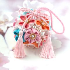 ❁つまみ細工小さな正絹ボールブーケ❁薬玉和玉和装ボール吊るし飾り七五三和装前撮り＜送料込み＞