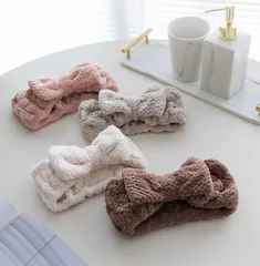 ＼ 可愛いリボンヘアバンド！！ ／ 洗顔用ヘアバンド 可愛いデザイン 全4色