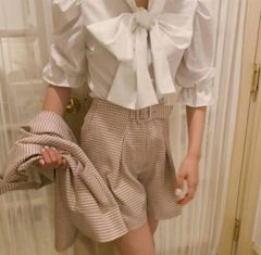 トリートユアセルフ トリート bigribbontieclassicblouse