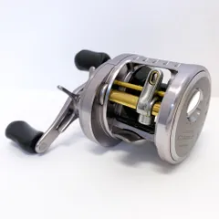 美品CALCUTTA 200 シマノカルカッタ ベイトリール シマノ 20カルカッタコンクエストDC 200HG/201HG - 【バス