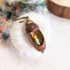 どんぐりランプ　吊り下げタイプ【中長A】ミニチュア　シルバニア　ドールハウスにも