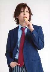 【中古】生写真(男性) 宮崎秋人(新開隼人)/膝上・制服・右手ポケット・左手口元・キャラクターショット/舞台『弱虫ペダル』～箱根学園新世代、始動～トレーディングブロマイド