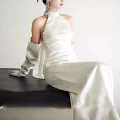 ウェディングドレス ロングドレス ホルダーネック バックレス 二次会 結婚式 前撮り 花嫁 サテン 挙式 韓国風 ブライダル シンプル 大人 0838