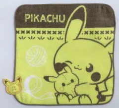 【中古】タオル・手ぬぐい ピカチュウ ボタンアップリケ付きハンドタオル 「一番くじ ポケピース ～“PEACE”なおさいほうのひととき～」 G賞