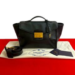 セリーヌ　ヴィンテージ　カバン美品、袋付き CELINE セリーヌ ショルダーバッグ クラシックボックス