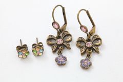 【2個セット】ミハエルネグリン ピアス 花 フラワー 蝶 バタフライ ラインストーン