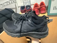 [アシックス ぺダラ] メンズシューズ スリッポン 4E 25.5cm 軽量 ビジネスシューズ｜ANA Mall