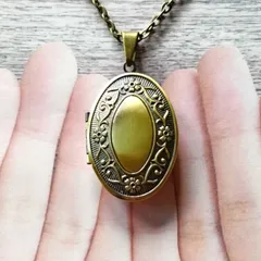 アンティーク　ヴィンテージ　金着せ　KISE 方位磁針　ロケット　ペンダント アンティーク ヴィンテージ 金着せ KISE 方位磁針 ロケット