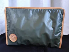 HUNTING WORLD ハンティングワールド クラッチバッグ セカンドバッグ バチュークロス カーキグリーン　(3113)