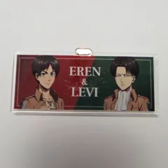 進撃の巨人　エレン　リヴァイ　アクリルバッジ　トレーディングアクリルネームバッジ