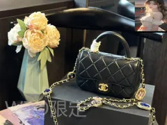 【本日限定特価】シャネル 24A ハンドメイド ハンドル付きスクエアバッグ 18×13cm 専用折りたたみボックス付き[本日特価|新品未使用品]-WT