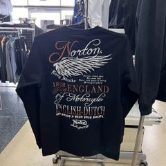 残り1点‼️日本限定‼️Norton ノートン⚫︎長袖　刺繍　ロンT ブラック　M L XL