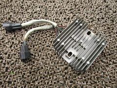 イントルーダー400 クラシック レギュレター ●A449！VK54A スズキ 【 K509 】 INTRUDER CLASSIC キャブ車 動画有