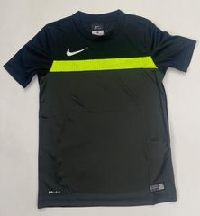 大処分ナイキNIKE★ジュニアポリメッシュTシャツ130黒x黄新品