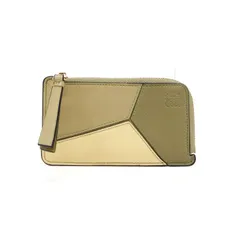 ロエベ LOEWE パズル コインカードホルダー クラシックカーフ(レザー) アナグラム C510R50X04 カードケース コインケース L字ファスナー フラグメントケース レディース クレイグリーン(カーキ) バター(ベージュ) 中古 mbb16006