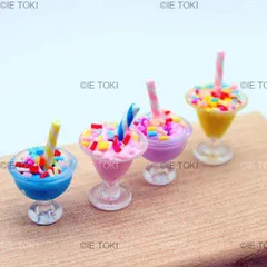 ドールハウス用シミュレーションアイスクリームカップ ミニチュアキッチンフードアクセサリー ドールハウス装飾おもちゃ 1:12 4個