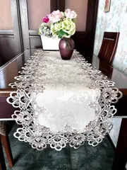 テーブルコーディネート、テーブルランナー40X180ｃｍ　周りは総レース刺繍