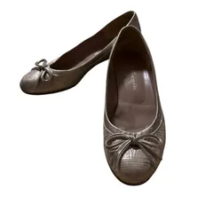 Z1530 銀座かねまつ ローヒールパンプス ベージュ 日本製 本革 LS Dワイズ レディース 24.5cm