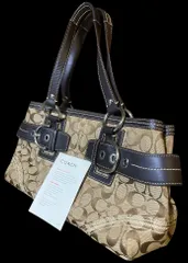 美品 COACH/コーチ レディース ハンドバック バック シグネチャー キャンバス レザー〈黒/BLACK〉×ベージュ　内ポケット3か所 ゴージャス 上品 N25J(T)54