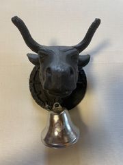 牛 動物の頭 アンティーク　鉄製　ベル　 　※