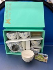 新品未使用森英恵ハナエモリ急須&湯飲み5個セット白百合&蝶々