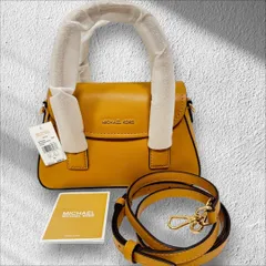 ■新品■未使用■ 【MICHAEL KORS 】マイケルコース レザー 2WAY ハンドバッグ ショルダー 肩掛け 斜め掛けかばん 【黄・ベージュ系 】スモール 【サッチェル 】クロスボディ【キャメル】タグ付き