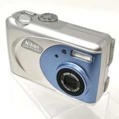 Nikon COOLPIX 2000 E2000 コンデジ　デジカメ　ジャンク品　管理番号KKVNKO865