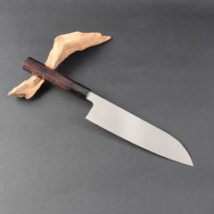 職人仕様・家庭用にも最適 三徳包丁 両刃包丁 7寸（刃渡り210mm）通常鏡面仕上げ 本刃付け 黒檀黒水牛角八角柄 洋包丁