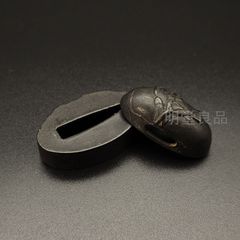 AFH05　日本刀装具　縁頭　鳥の図　鋼製　絵金銀　刀剣美術　武道具　居合　現代品