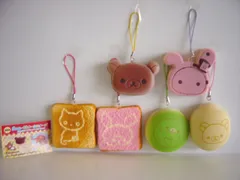 【新品タグ付】まめゴマ　ぬいぐるみ　カラフル　飾りケース付き　ストラップ まめゴマ ストラップ セット5点 まめごま サンエックス - メルカリ