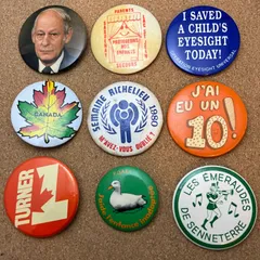 缶バッジ バッジ バッヂ ビンテージ アンティーク 50s ~ 60s 70s 80s 90s 00s 小物 アクセサリー 古着 vintage USA ユーロ 仕入れ ロック ストリート アニメ キャラ バンド ピンナップ 0412 HK 999 y30