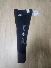 ナイキエア レディース レギンス 正規品 新品