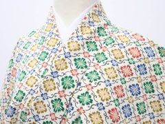 【一輝堂】リサイクル着物 小紋 唐花文 正絹 身丈約164cm 裄丈約65.5cm 25z07-3839
