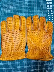 バイク手袋　レザーグローブ　通気　春夏用