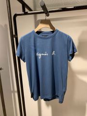 agnes b. アニエスベー レディース メンズ　Tシャツ  ブルー　空色　真ん中大きいロゴ