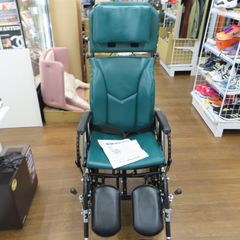 【送料込み】カワムラサイクル　ティルト＆リクライニング車椅子　(C4-46)　T