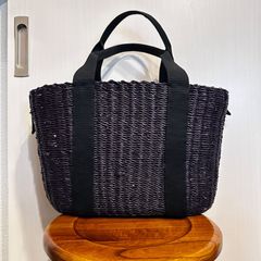 Item thumbnail for item ea1b7a2d-9d27-4eb7-a181-2645c4110488