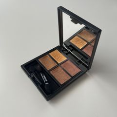【Celvoke・セルヴォーク】ヴァランタリー　べイシス　アイパレット　10（アイシャドウ）