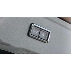スポーティ全開 カーボン ルック トランクスイッチ カバー アウディ SQ2 GADNFF ベースグレード b11919