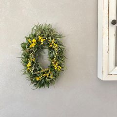Spring 春の木漏れ日　ミモザの小さなオーバルリース　22cm