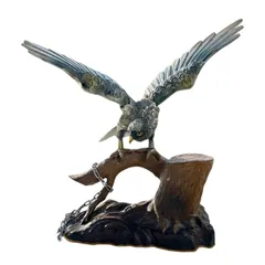銀の鷹 インテリアオーナメント 彫刻装飾 143-138-030