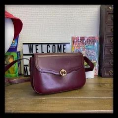 ユーズド品 古い GUCCI のショルダーバッグ